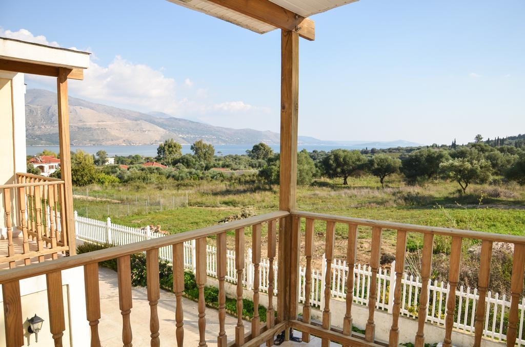 Ermolaos Hillside Villas Lixouri Luaran gambar